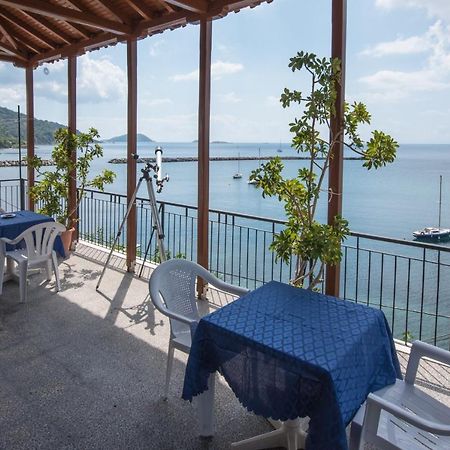 Orfanos Loutraki Rooms Zewnętrze zdjęcie