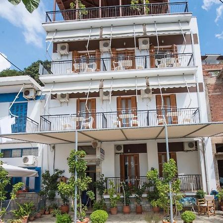 Orfanos Loutraki Rooms Zewnętrze zdjęcie