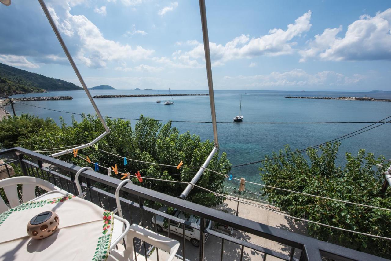 Orfanos Loutraki Rooms Zewnętrze zdjęcie