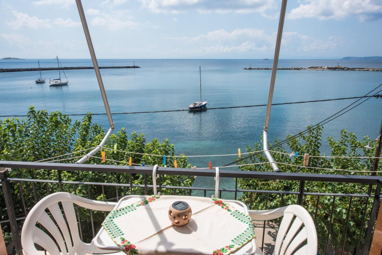 Orfanos Loutraki Rooms Zewnętrze zdjęcie