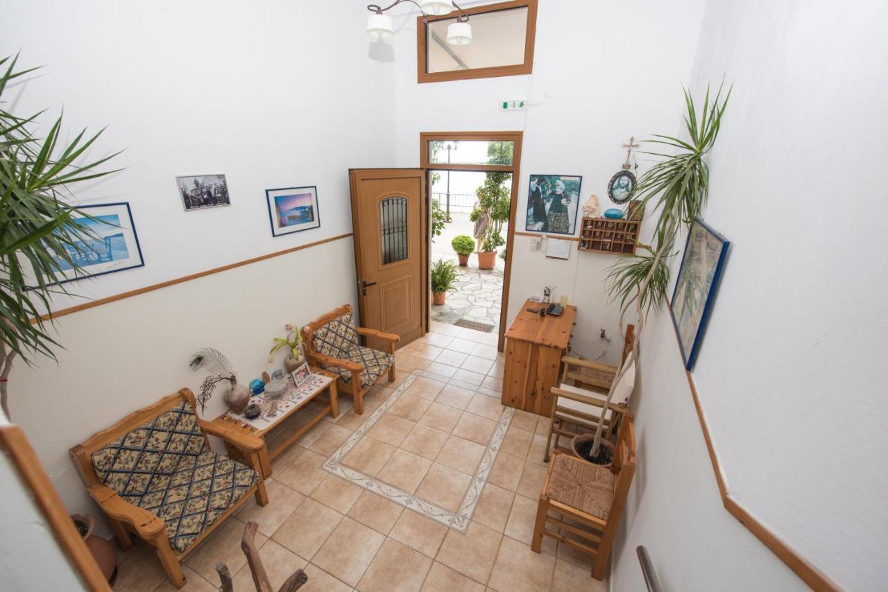 Orfanos Loutraki Rooms Zewnętrze zdjęcie