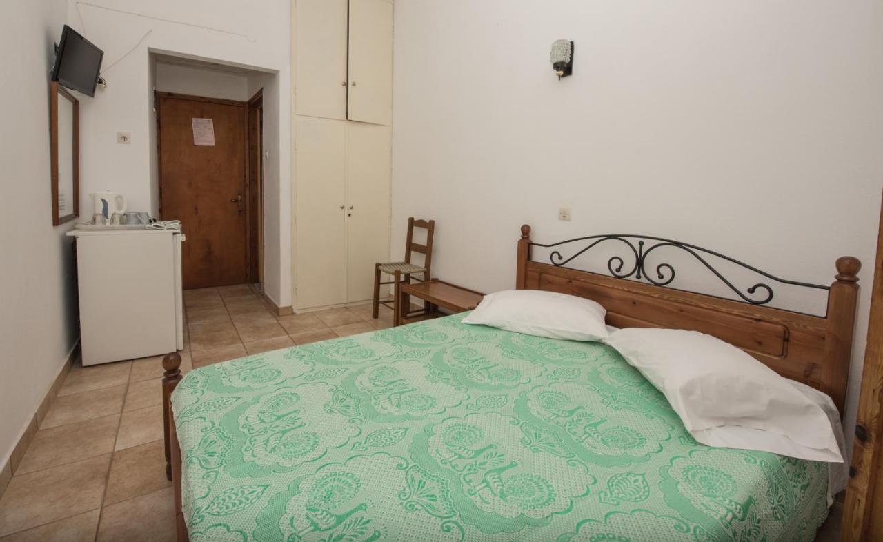 Orfanos Loutraki Rooms Zewnętrze zdjęcie
